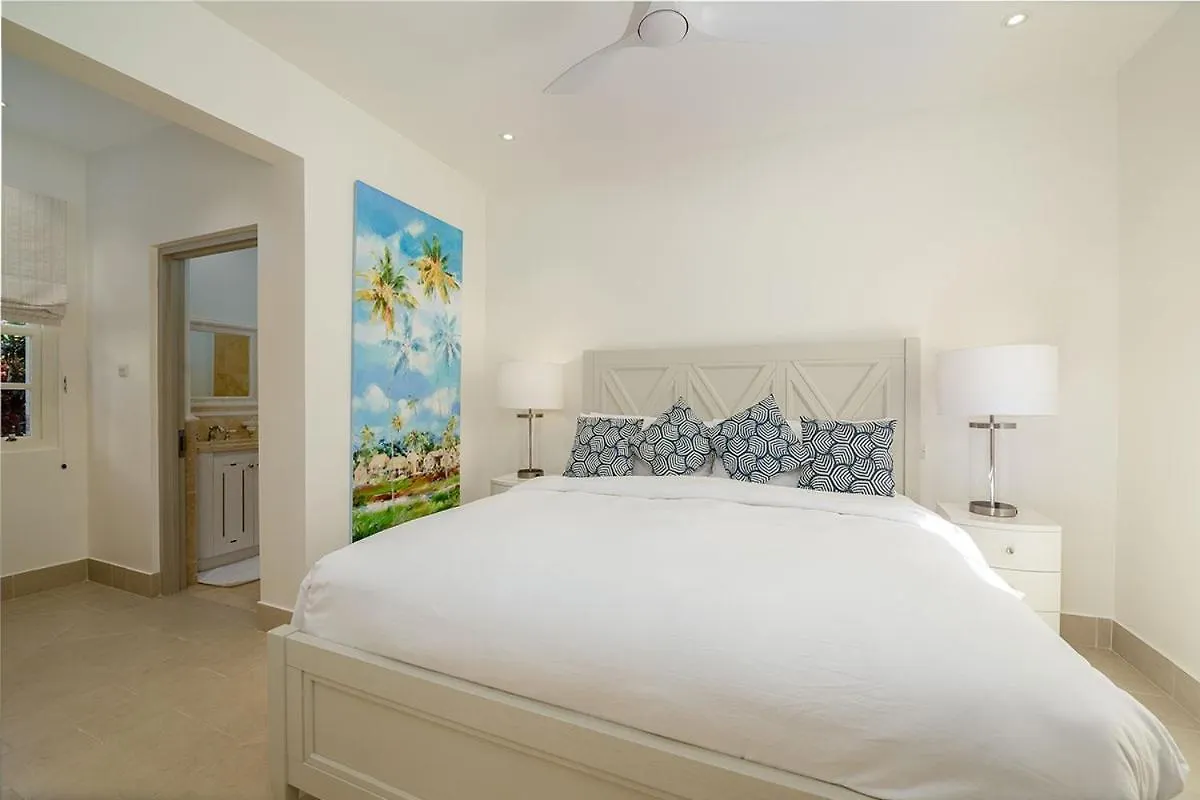 One Westland Heights Villa Saint James 0*,  Barbados